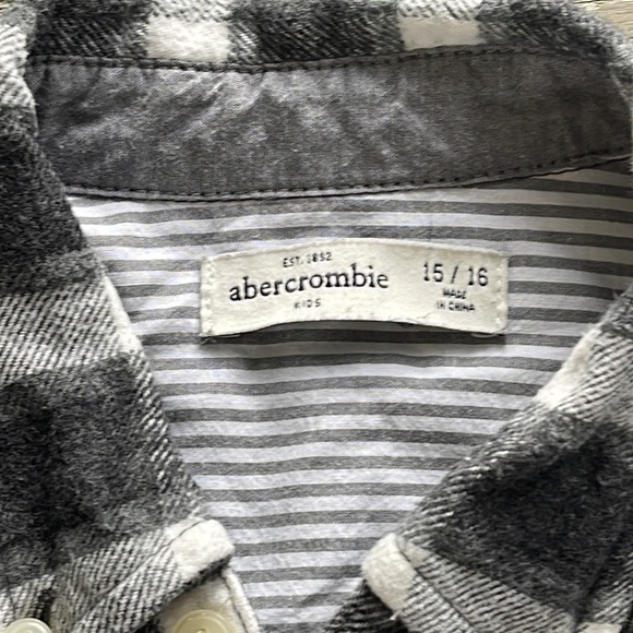Abercrombie & Fitch Flannel Black/White Plaid Button-down Oxford- 15/16 - Picture 7 of 7